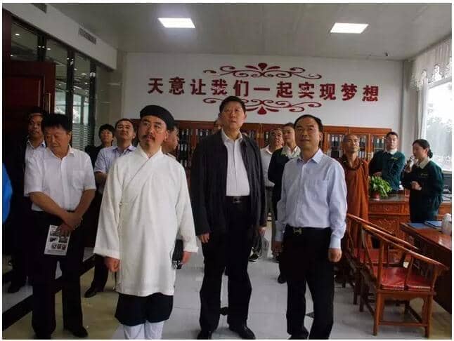 山東省政協(xié)常委、民宗委主任孫傳宏蒞臨天意考察參觀