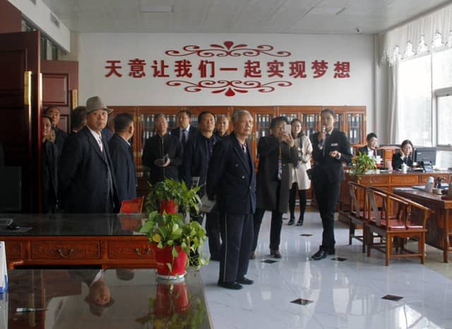 兗州區(qū)人大、政協(xié)領(lǐng)導(dǎo)蒞臨天意機械參觀考察