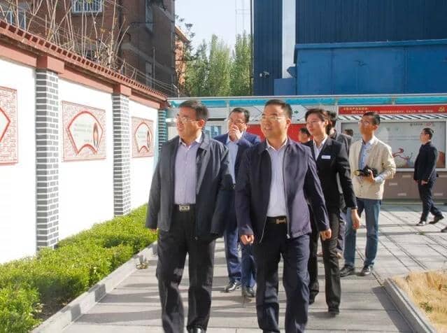 區(qū)委常委、區(qū)紀(jì)委書記、區(qū)監(jiān)委主任王慶峰調(diào)研天意機(jī)械
